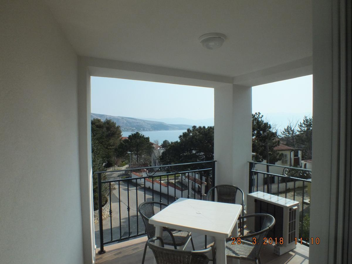 Apartments Amore Baska  Exterior photo